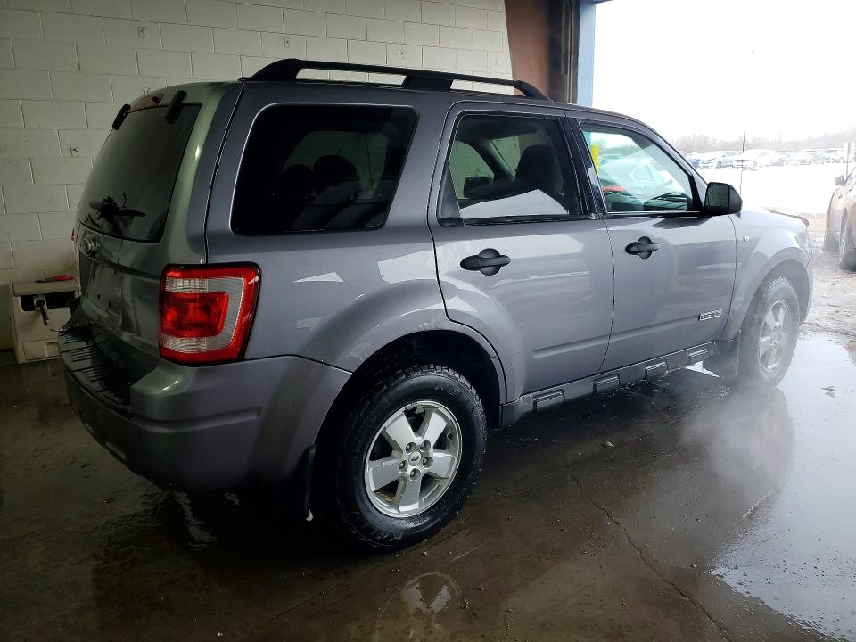Photo 3 from auction – 2008 FORD ESCAPE XLT with VIN 1FMCU03148KB85588