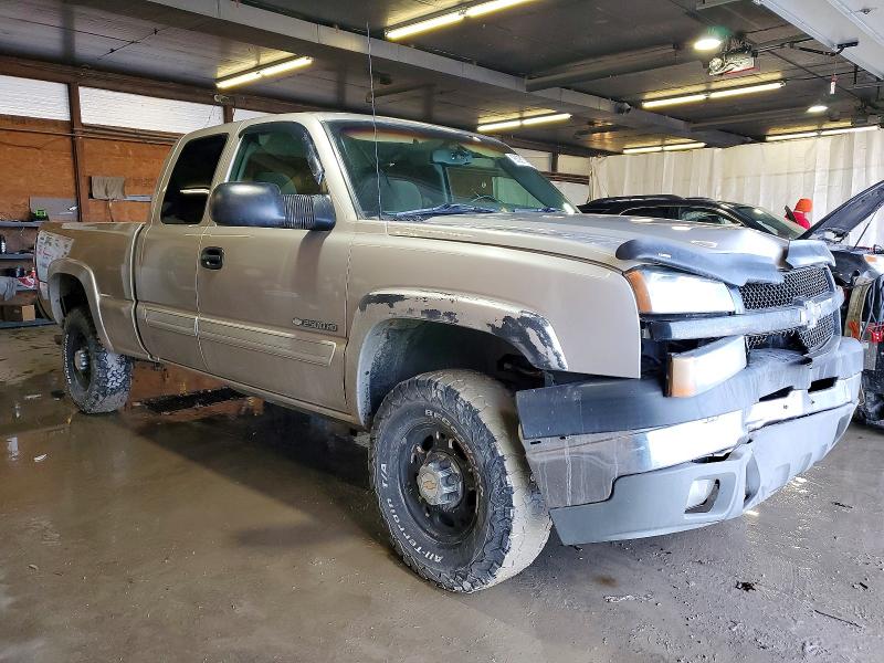 Photo 4 from auction – 2004 CHEVROLET SILVERADO with VIN 1GCHC29UX4E168734