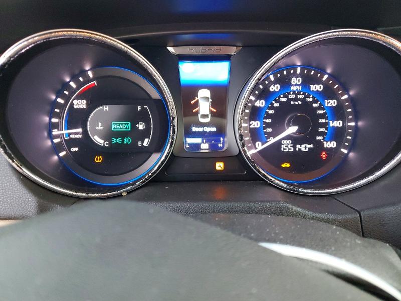 Photo 9 from auction – 2012 HYUNDAI SONATA HYB with VIN KMHEC4A43CA034871