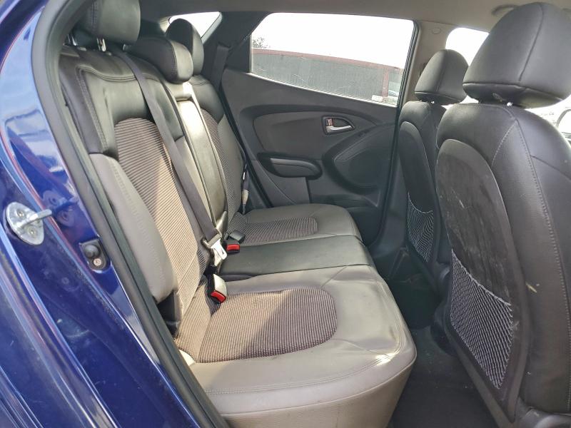Photo 11 from auction – 2012 HYUNDAI TUCSON GLS with VIN KM8JUCAC7CU395712