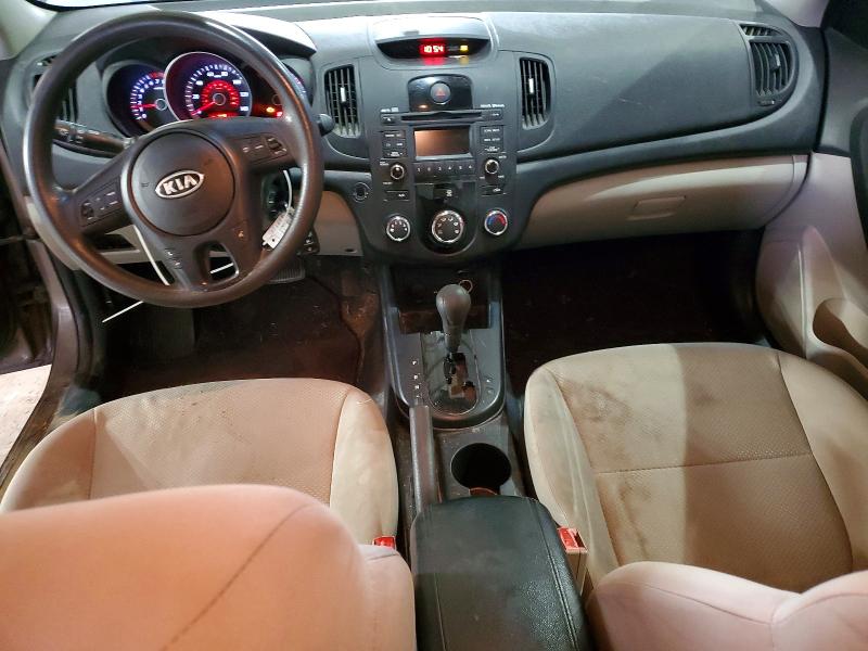 Photo 8 from auction – 2010 KIA FORTE with VIN KNAFU4A25A5268839