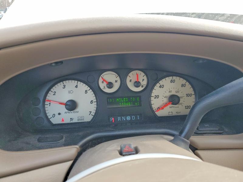 Photo 9 from auction – 2005 MERCURY SABLE LS P with VIN 1MEHM55S35A611297