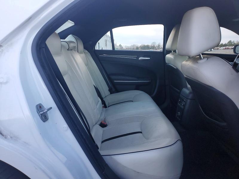 Photo 10 from auction – 2013 CHRYSLER 300 with VIN 2C3CCAAGXDH697852