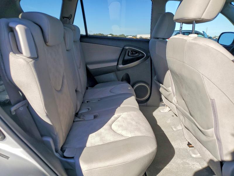 Photo 10 from auction – 2010 TOYOTA RAV4 with VIN 2T3BF4DV5AW061510