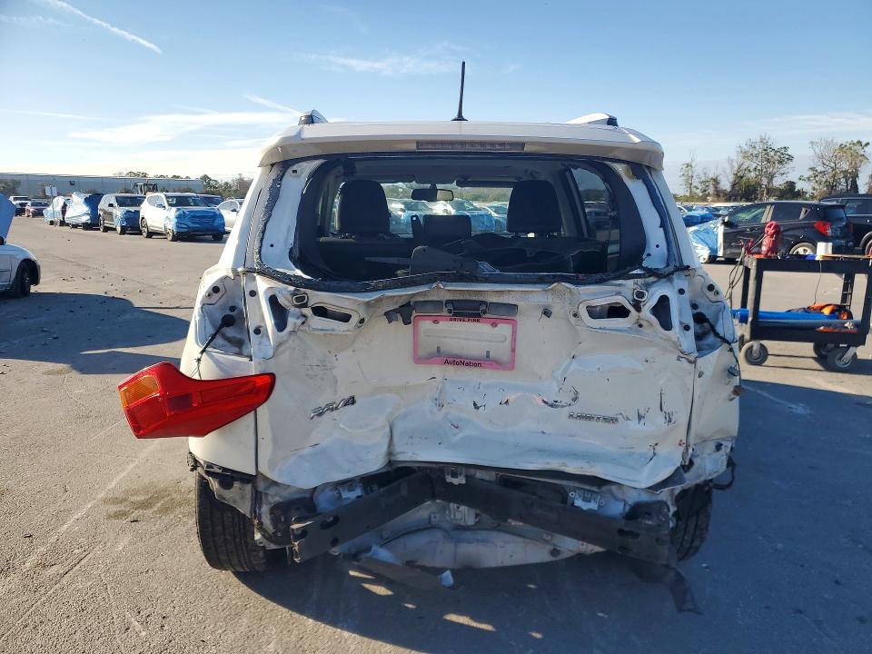 Photo 6 from auction – 2014 TOYOTA RAV4 with VIN JTMYFREV9EJ009162