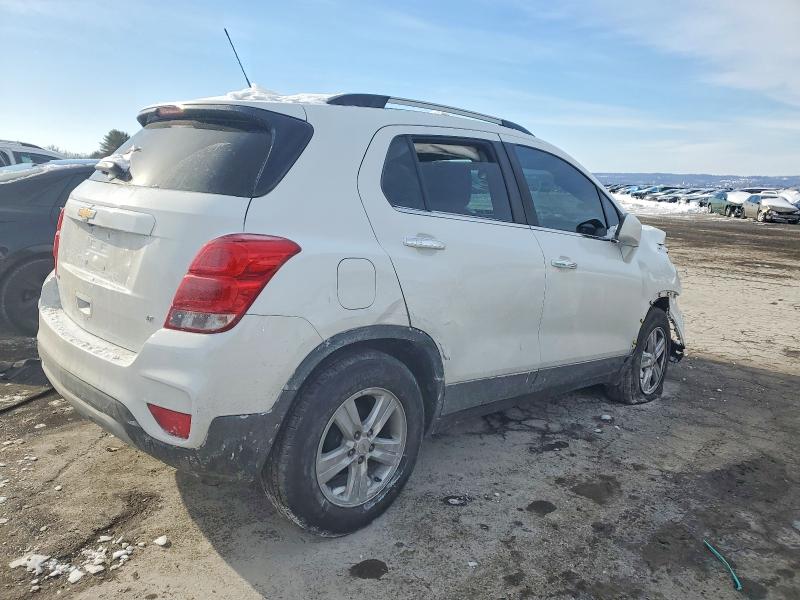 Photo 3 from auction – 2017 CHEVROLET TRAX with VIN KL7CJLSB1HB183061