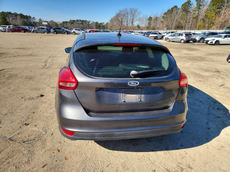Photo 6 from auction – 2017 FORD FOCUS SE with VIN 1FADP3K22HL208877