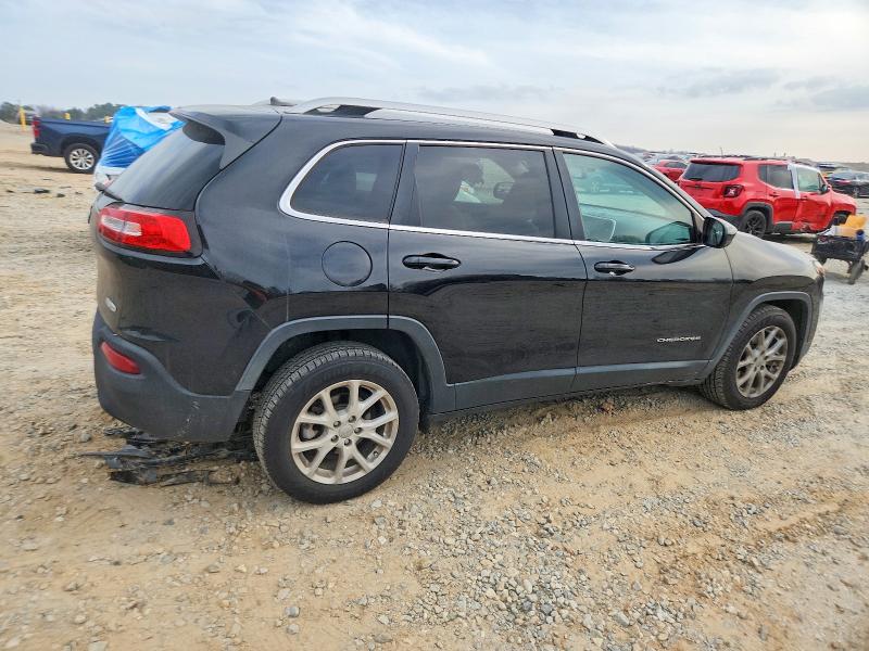 Photo 3 from auction – 2018 JEEP CHEROKEE L with VIN 1C4PJLCB7JD558657