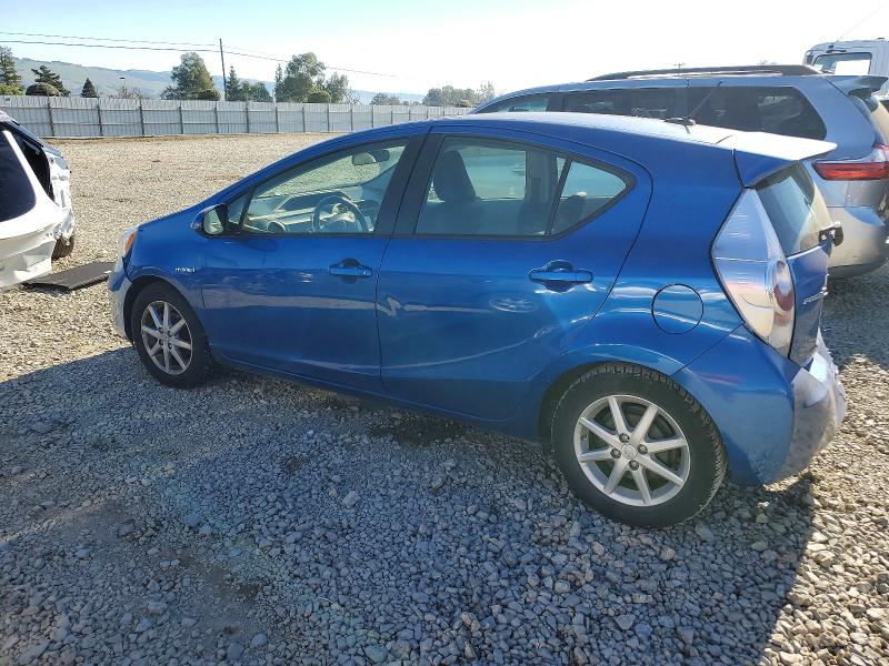 Photo 2 from auction – 2013 TOYOTA PRIUS C with VIN JTDKDTB31D1052212