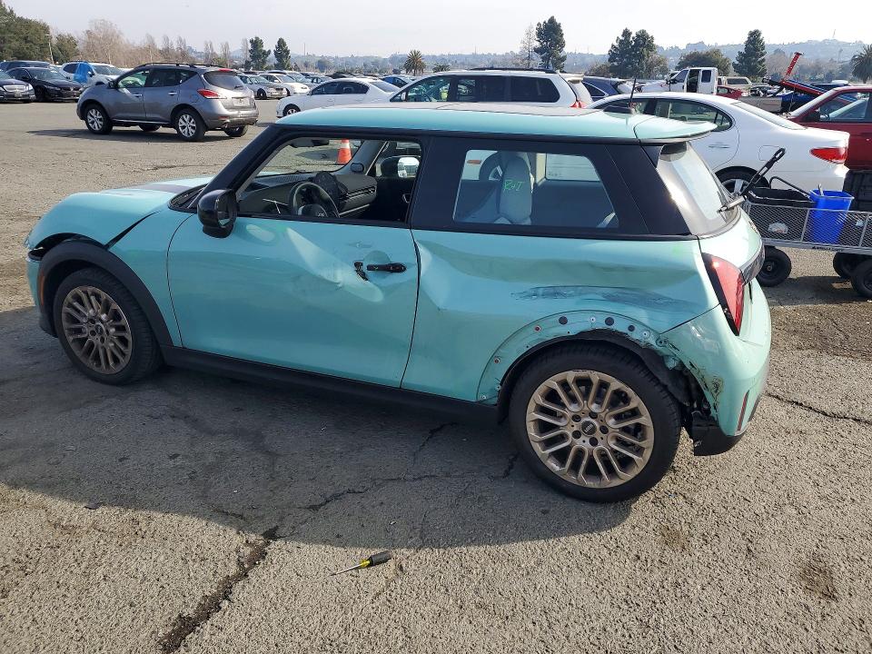 Photo 2 from auction – 2025 MINI COOPER S with VIN WMW23GD08S2W13717