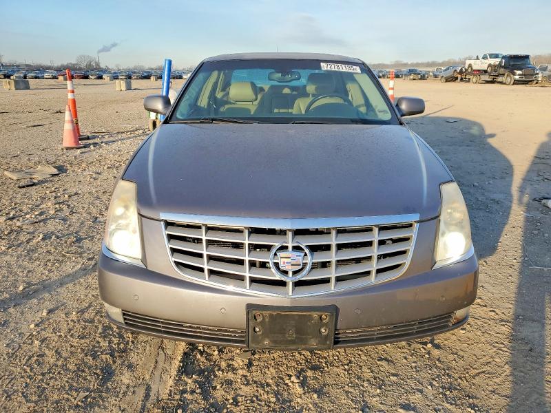 Photo 5 from auction – 2007 CADILLAC DTS with VIN 1G6KD57Y17U208139