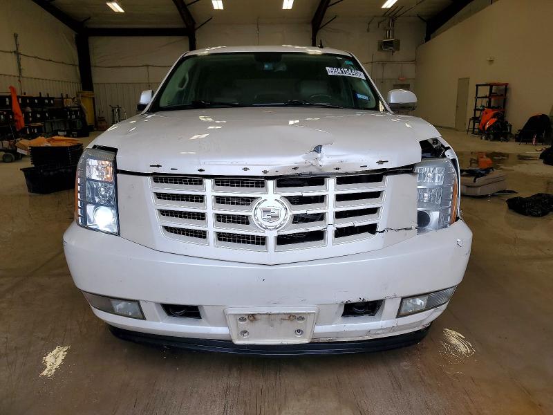 Photo 5 from auction – 2010 CADILLAC ESCALADE L with VIN 1GYUCBEF2AR290864