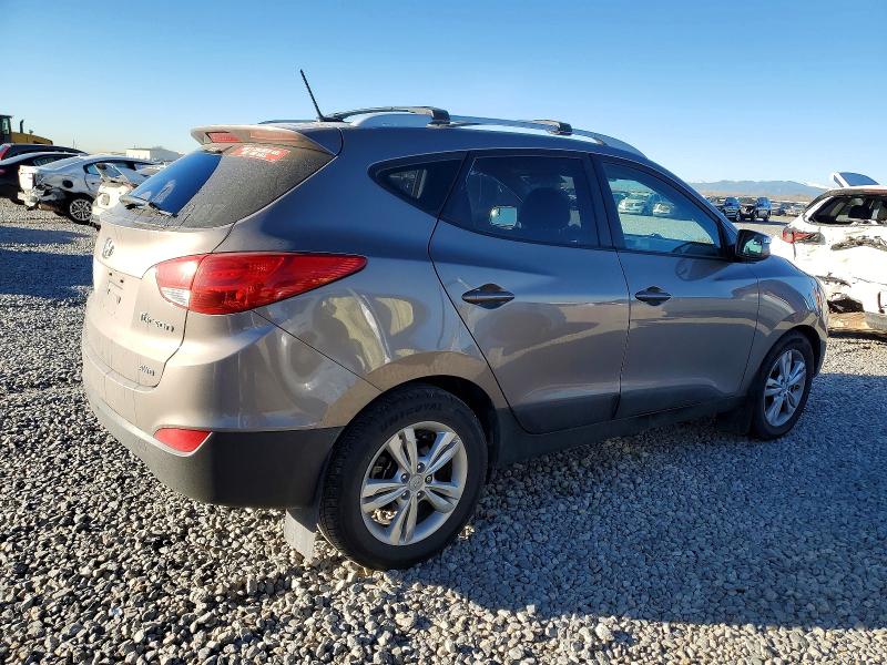 Photo 3 from auction – 2013 HYUNDAI TUCSON GLS with VIN KM8JUCAC3DU620290