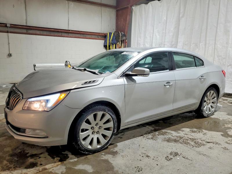 BUICK LACROSSE 2015 with VIN 1G4GC5G33FF178344 - Photo from auction