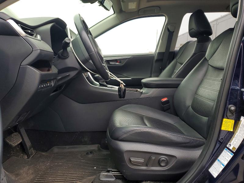 Photo 7 from auction – 2019 TOYOTA RAV4 LIMIT with VIN JTMN1RFV2KD521047