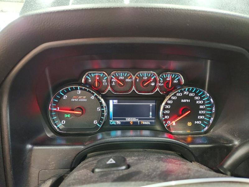 Photo 9 from auction – 2018 CHEVROLET SILVERADO with VIN 3GCUKREC3JG210091