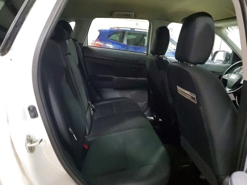 Photo 11 from auction – 2015 MITSUBISHI OUTLANDER with VIN 4A4AR3AU5FE050944