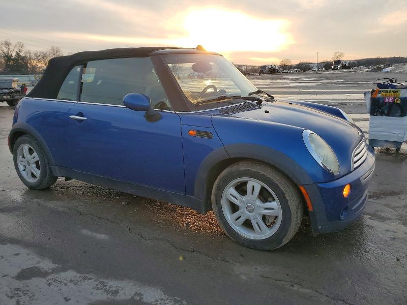 Photo 4 from auction – 2005 MINI COOPER with VIN WMWRF334X5TF62502