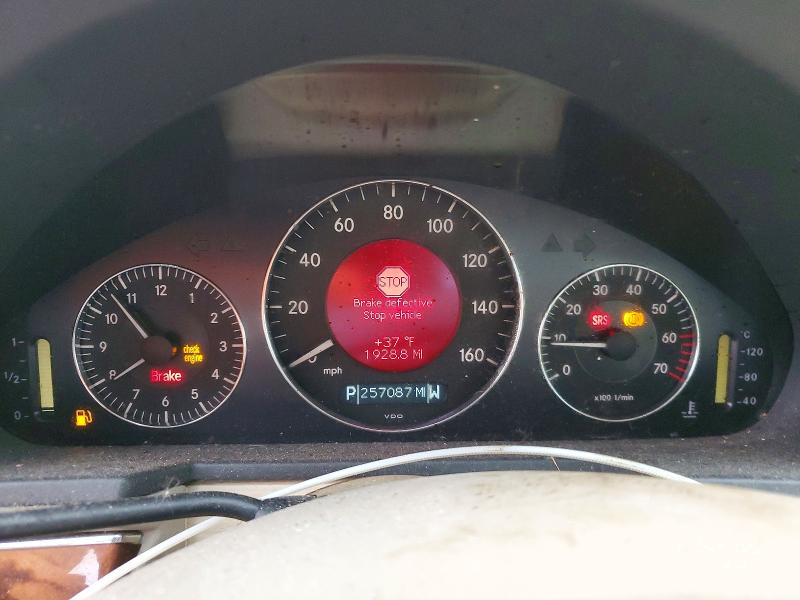 Photo 9 from auction – 2003 MERCEDES-BENZ E with VIN WDBUF65J33A221965