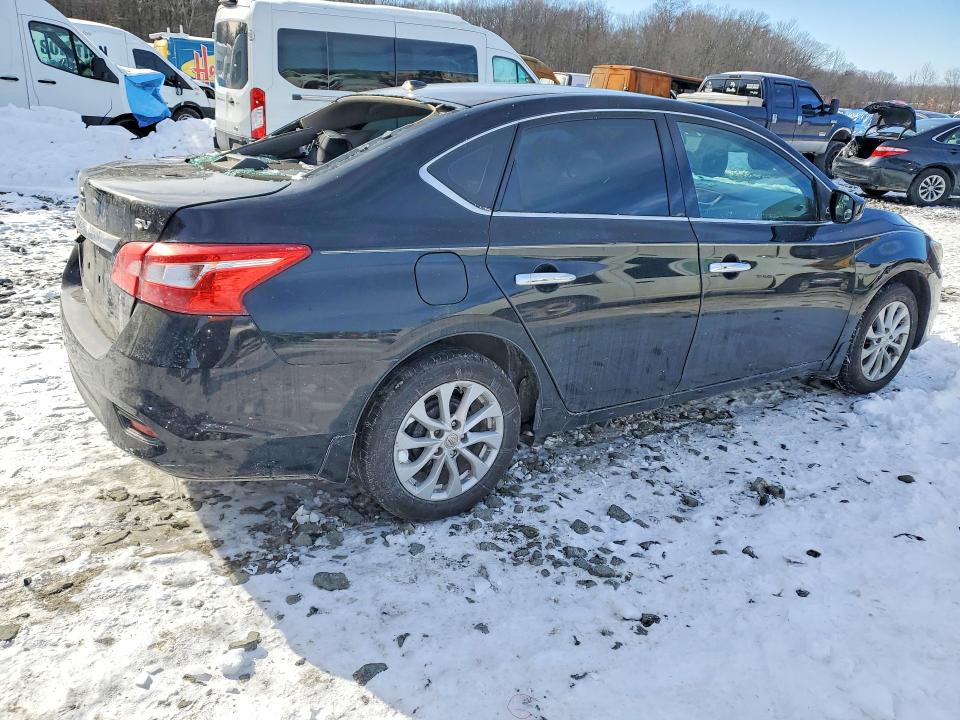 Photo 3 from auction – 2018 NISSAN SENTRA with VIN 3N1AB7AP0JY211714