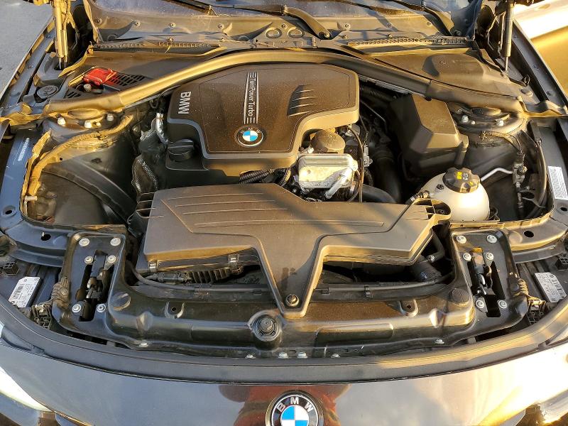 Photo 11 from auction – 2016 BMW 328 with VIN WBA8E9C55GK603909