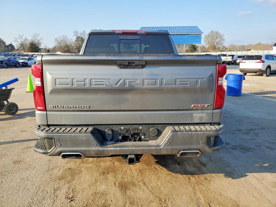 Photo 6 from auction – 2021 CHEVROLET SILVERADO with VIN 1GCUYEED7MZ182901