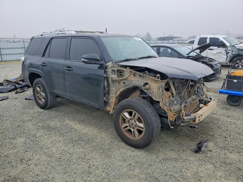 Photo 4 from auction – 2016 TOYOTA 4RUNNER SR with VIN JTEBU5JR3G5324219