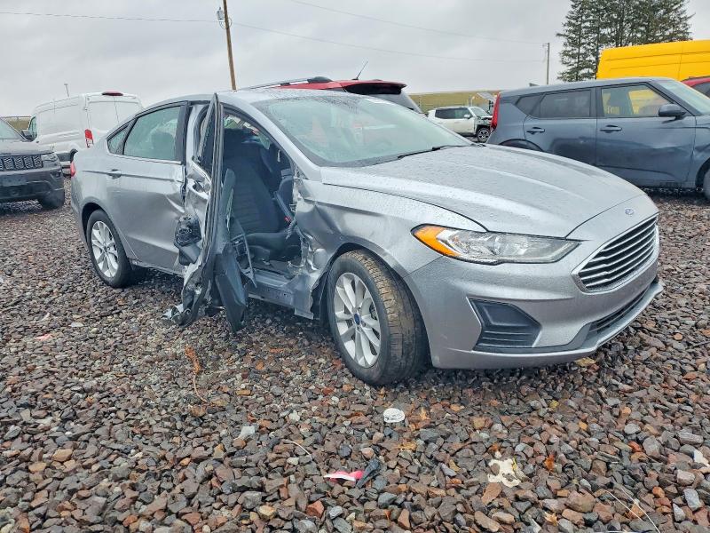 Photo 4 from auction – 2020 FORD FUSION with VIN 3FA6P0HD1LR166745