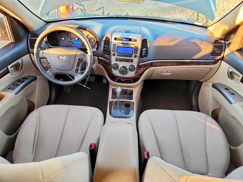 Photo 8 from auction – 2010 HYUNDAI SANTA FE G with VIN 5NMSG3AB7AH369820