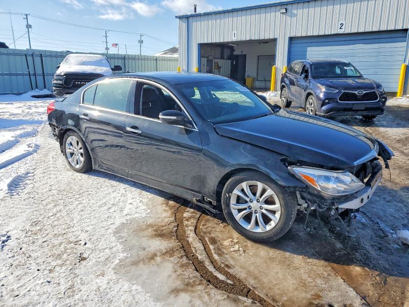 Photo 4 from auction – 2012 HYUNDAI GENESIS with VIN KMHGC4DD0CU196427