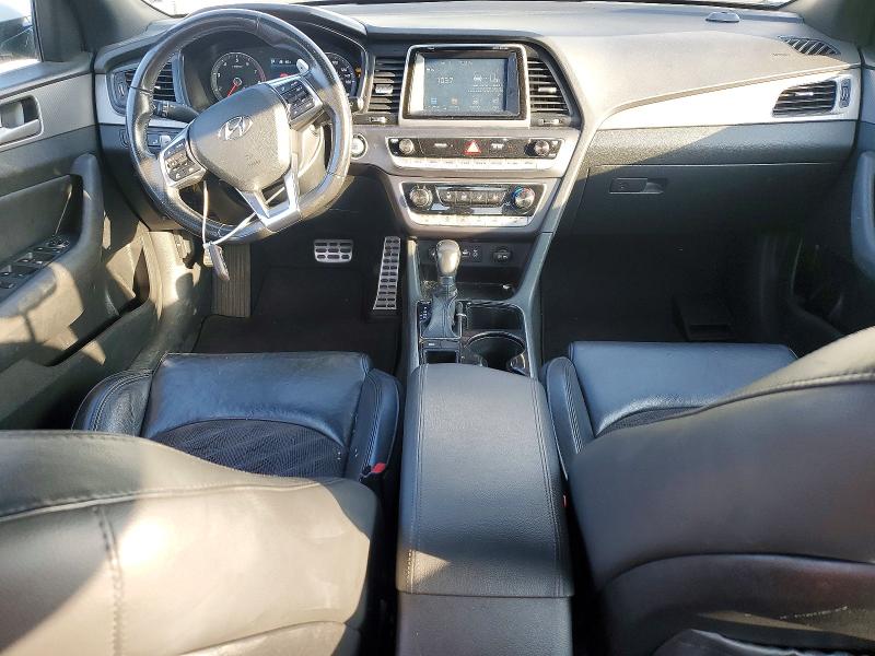 Photo 8 from auction – 2018 HYUNDAI SONATA with VIN 5NPE34AF2JH628928