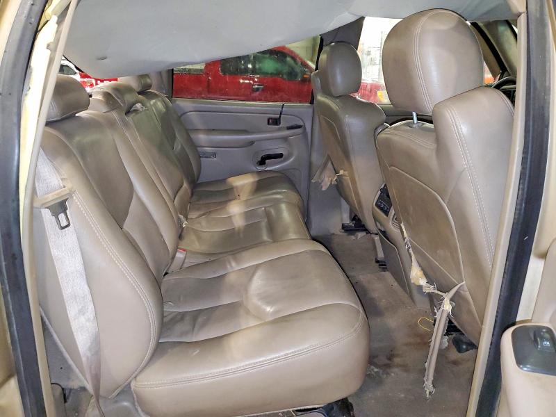 Photo 10 from auction – 2004 CHEVROLET SILVERADO with VIN 1GCHK23204F261718