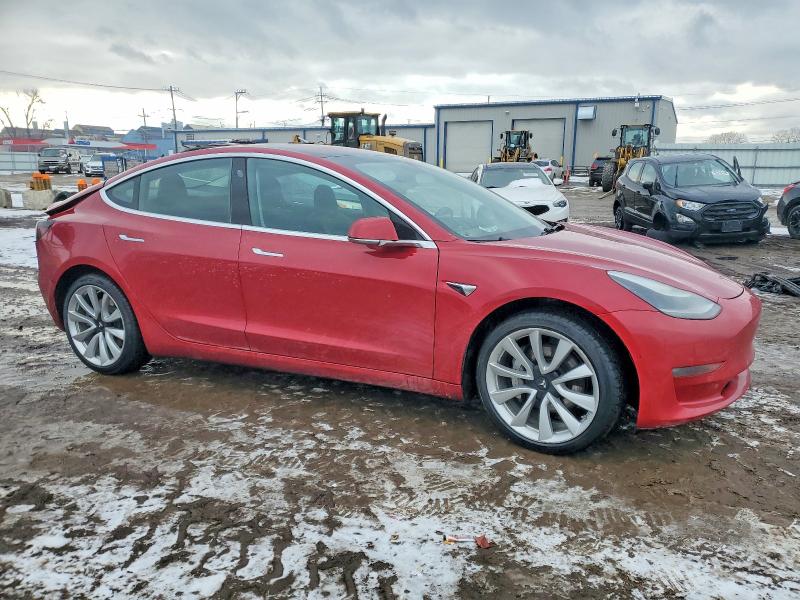 Photo 4 from auction – 2018 TESLA MODEL 3 with VIN 5YJ3E1EA6JF011027