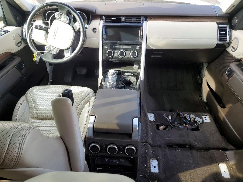Photo 8 from auction – 2017 LAND ROVER DISCOVERY with VIN SALRRBBV9HA021509