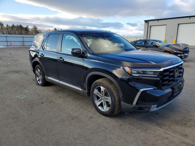 Photo 4 from auction – 2023 HONDA PILOT with VIN 5FNYG1H51PB029653