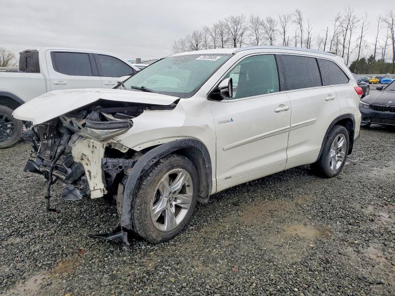 TOYOTA HIGHLANDER 2017 with VIN 5TDDGRFH7HS034122 - Photo from auction