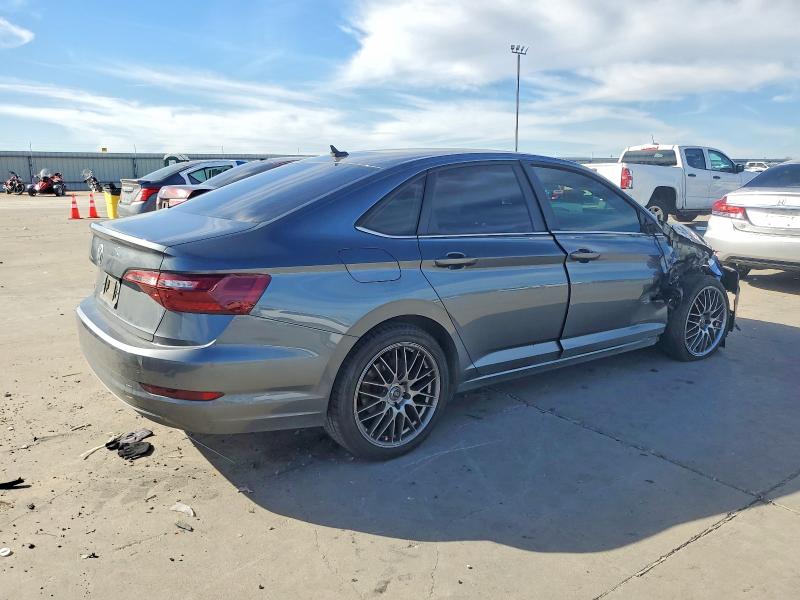 Photo 3 from auction – 2021 VOLKSWAGEN JETTA with VIN 3VWC57BU4MM065103
