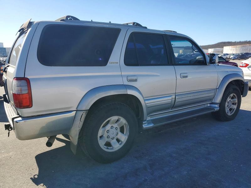 Photo 3 from auction – 1998 TOYOTA 4RUNNER LI with VIN JT3GN87R8W0078414