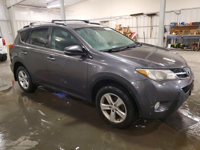 Photo 4 from auction – 2013 TOYOTA RAV4 XLE with VIN 2T3RFREV2DW057932