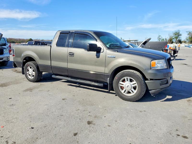 Photo 4 from auction – 2004 FORD F150 with VIN 1FTRX12W64NB66820