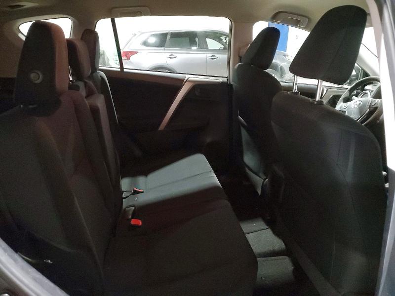 Photo 11 from auction – 2015 TOYOTA RAV4 with VIN 2T3BFREV1FW355926