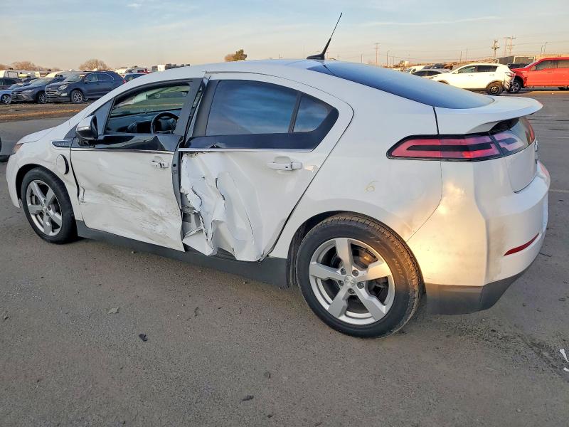 Photo 2 from auction – 2014 CHEVROLET VOLT with VIN 1G1RE6E44EU151052