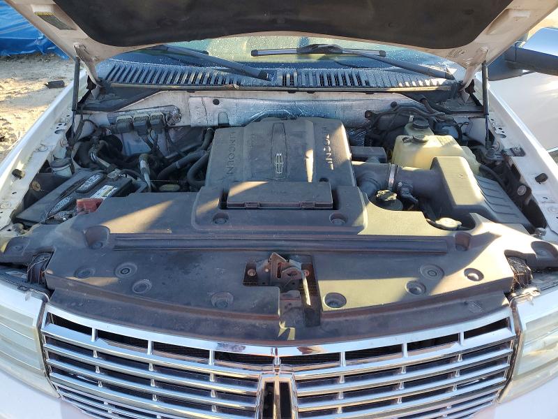 Photo 11 from auction – 2010 LINCOLN NAVIGATOR with VIN 5LMJJ3J5XAEJ01508