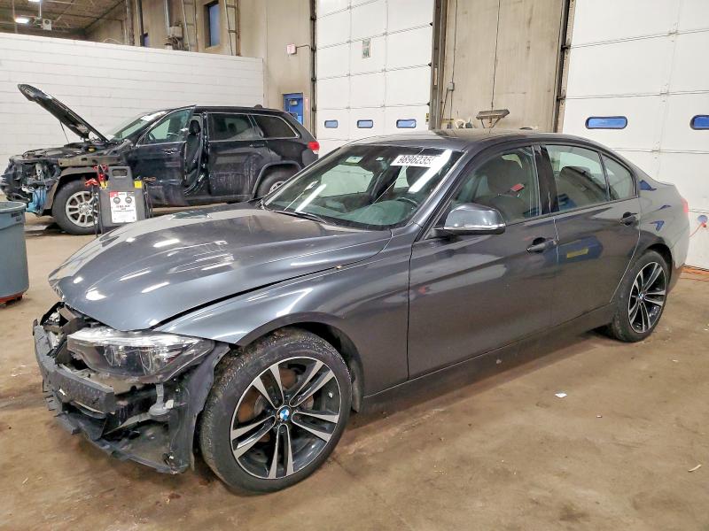 BMW 330 XI 2018 with VIN WBA8D9C5XJEM33684 - Photo from auction
