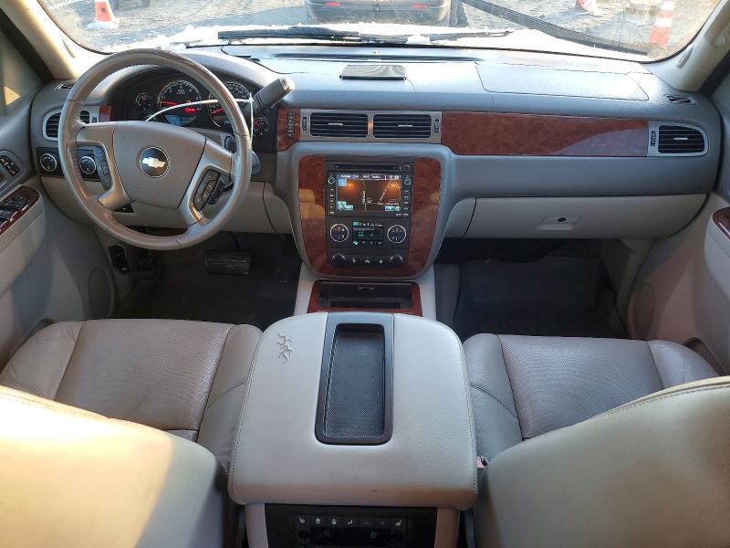 Photo 8 from auction – 2010 CHEVROLET TAHOE K150 with VIN 1GNUKCE01AR125695