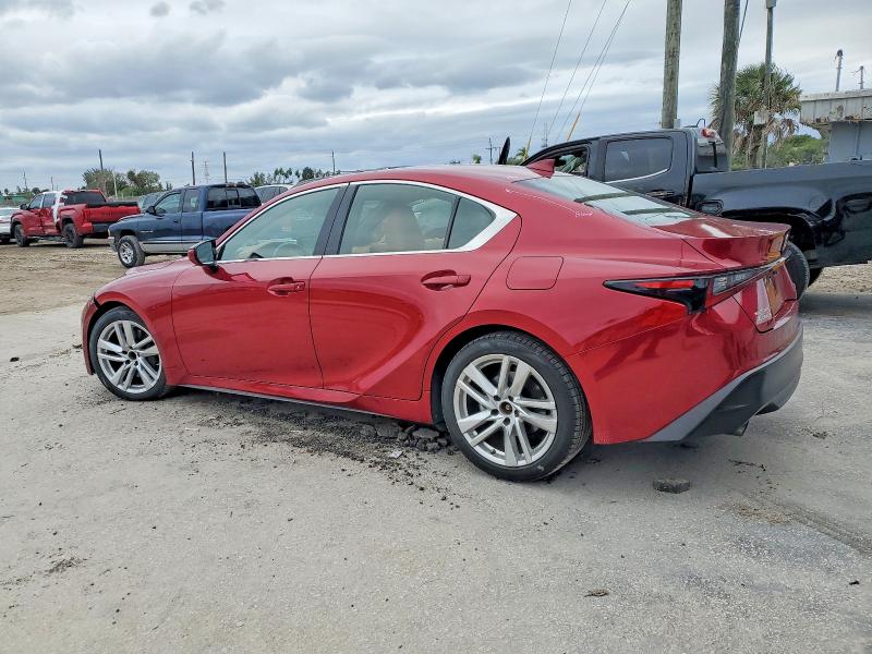 صورة رقم 2 من المزاد - 2022 LEXUS IS 300 مع VIN JTHAA1D25N5120811