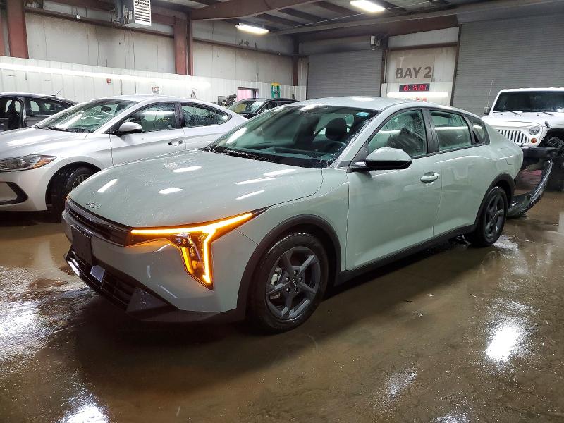 KIA K4 2025 with VIN 3KPFT4DE2SE166352 - Photo from auction