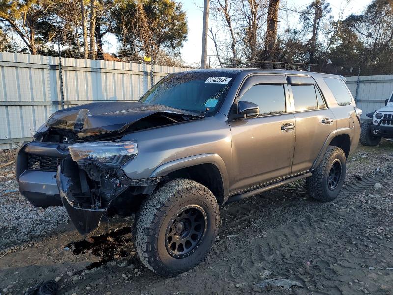 TOYOTA 4RUNNER SR 2016 with VIN JTEBU5JR5G5367105 - Photo from auction