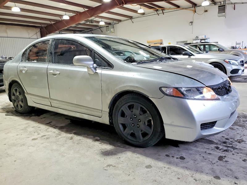 Photo 4 from auction – 2011 HONDA CIVIC with VIN 2HGFA1F51BH526749