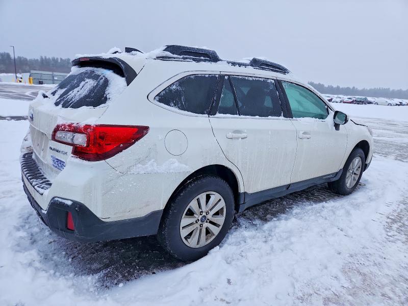 Photo 3 from auction – 2018 SUBARU OUTBACK with VIN 4S4BSAHC6J3202876